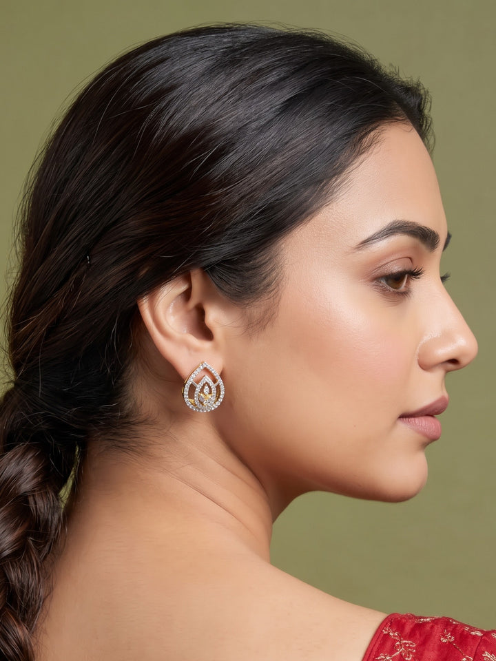Zarika Heart Shape Diamond Pendant Chain With Earring