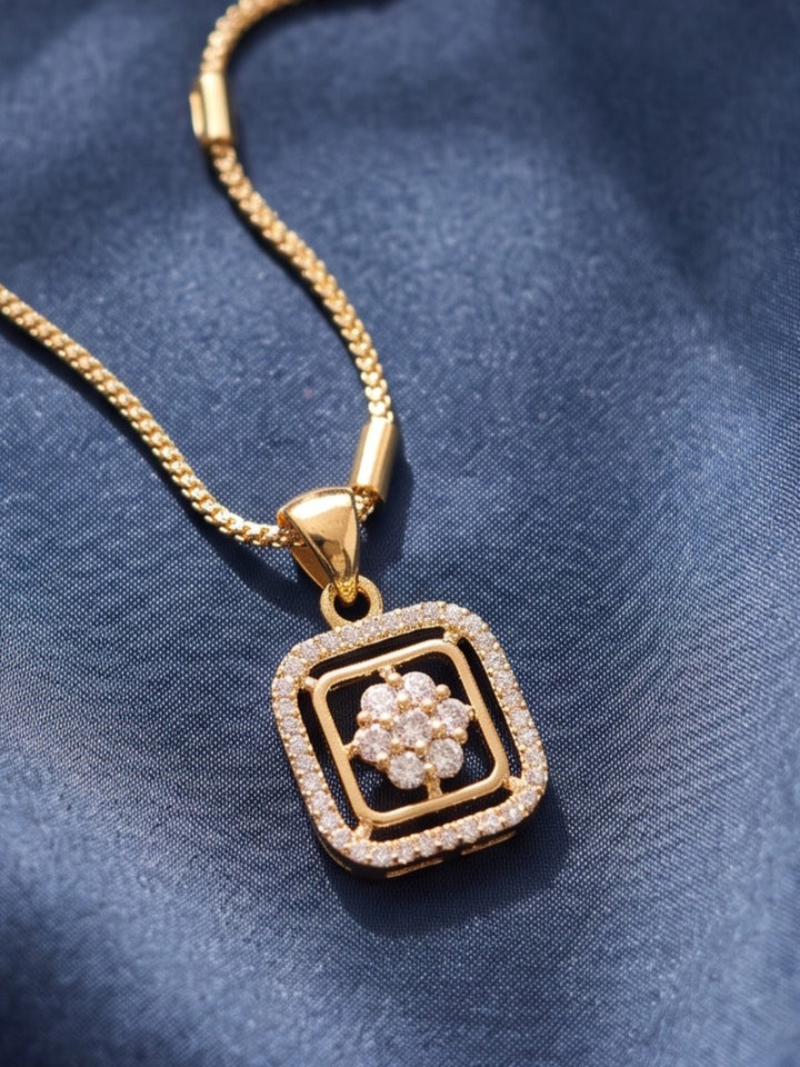 Zarika White Diamond Pendant Chain With Earring