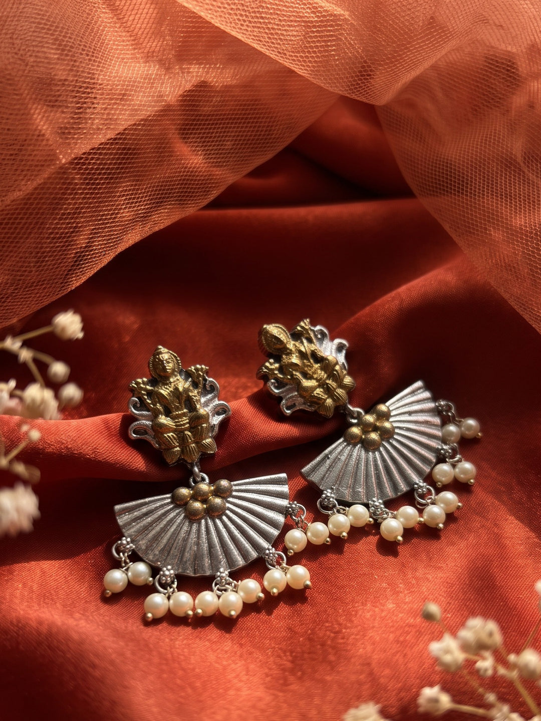 Rajwara Duel tone Oxidised Danglar Earring