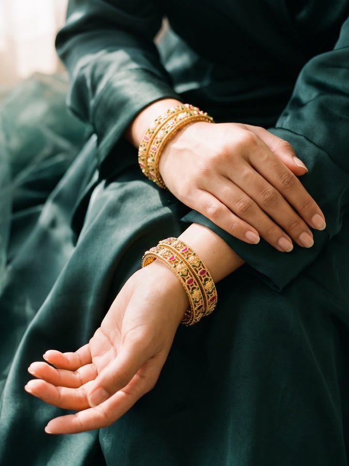 Rajwadi Antique Kundan Kada Bangles