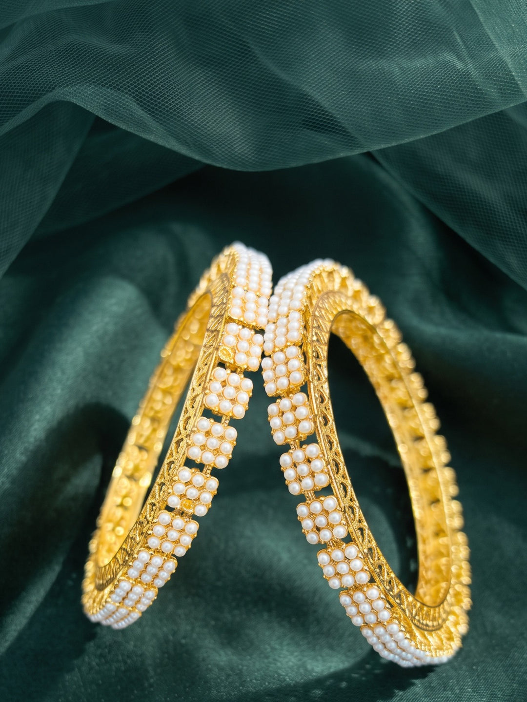 Rajwadi Moti Kangan Bangles