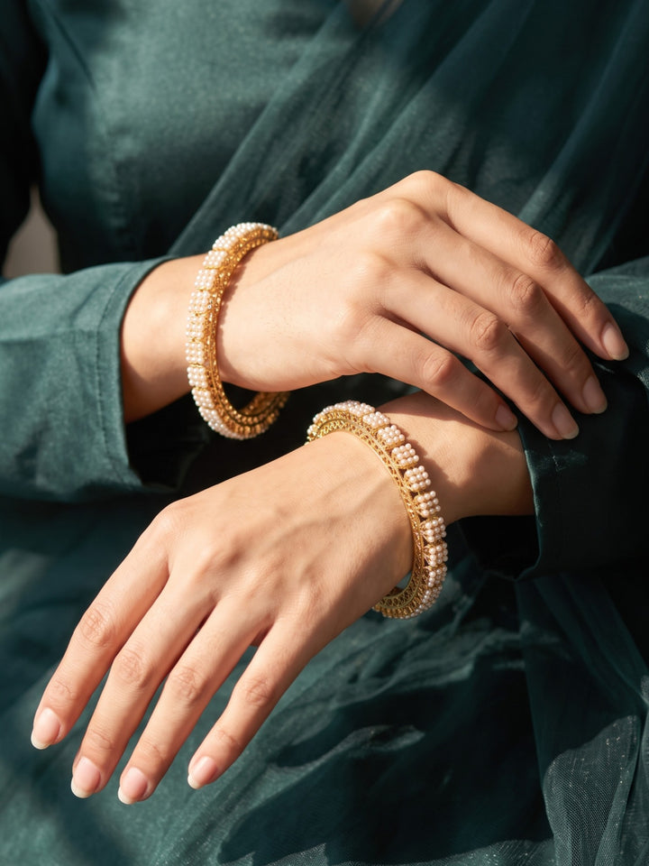 Rajwadi Moti Kangan Bangles