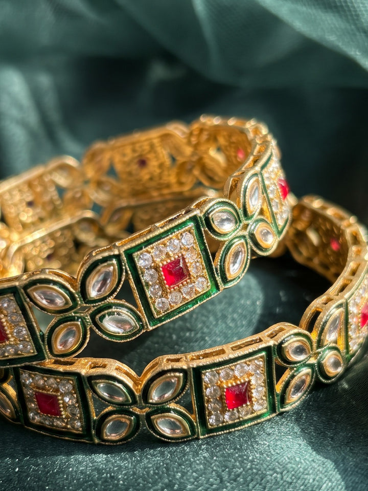 Rajwadi Kundan Meenakari Kada Bangles