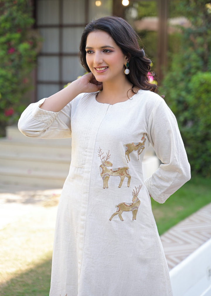 Mayri Angel embroidery cotton kurta pant set