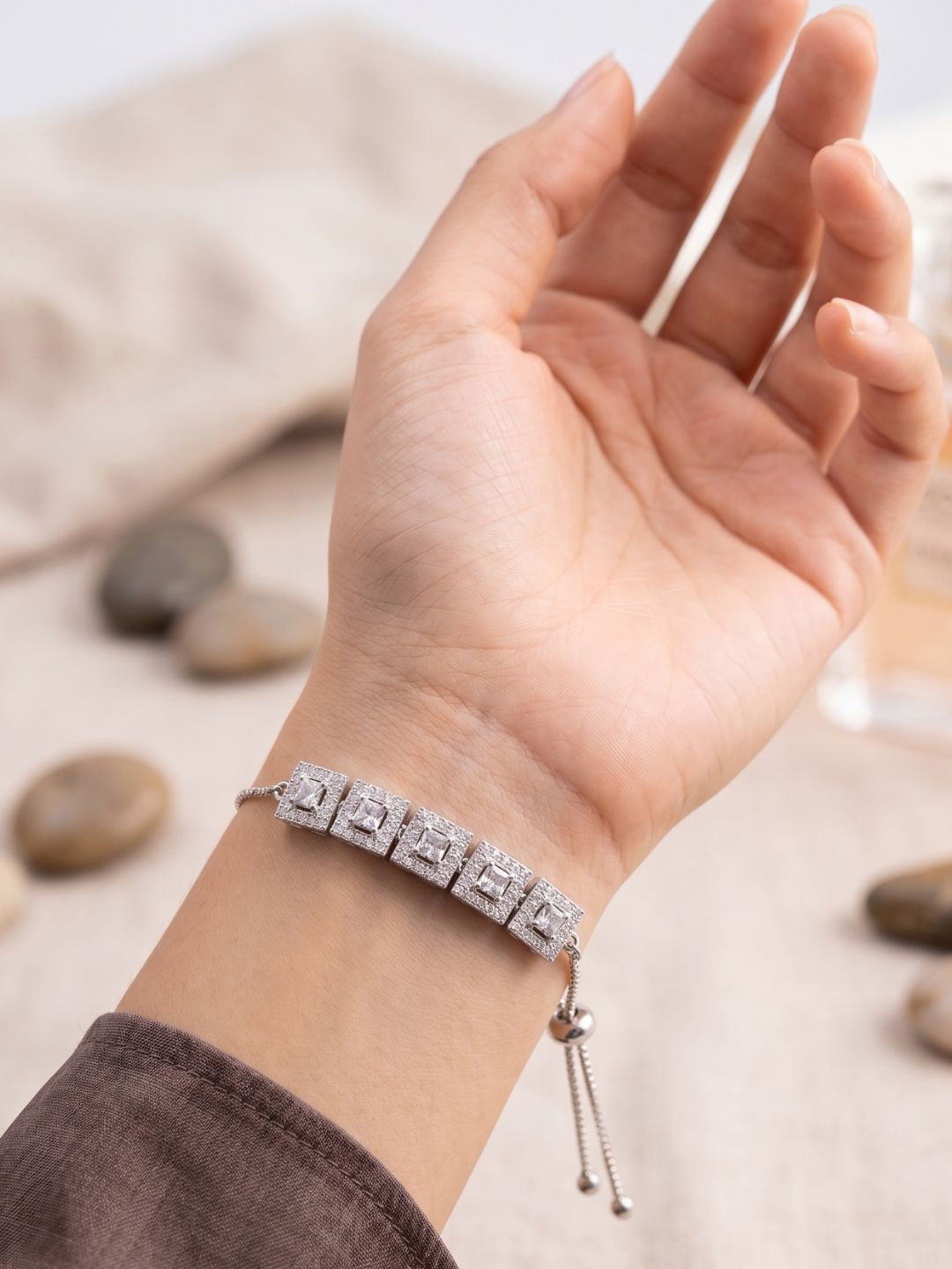 Nayra delicate diamond bracelet