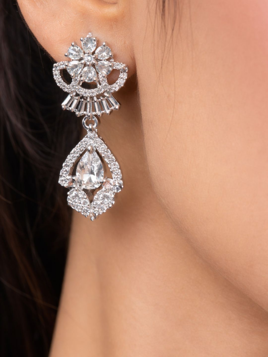 Alankrita Diamond Earings