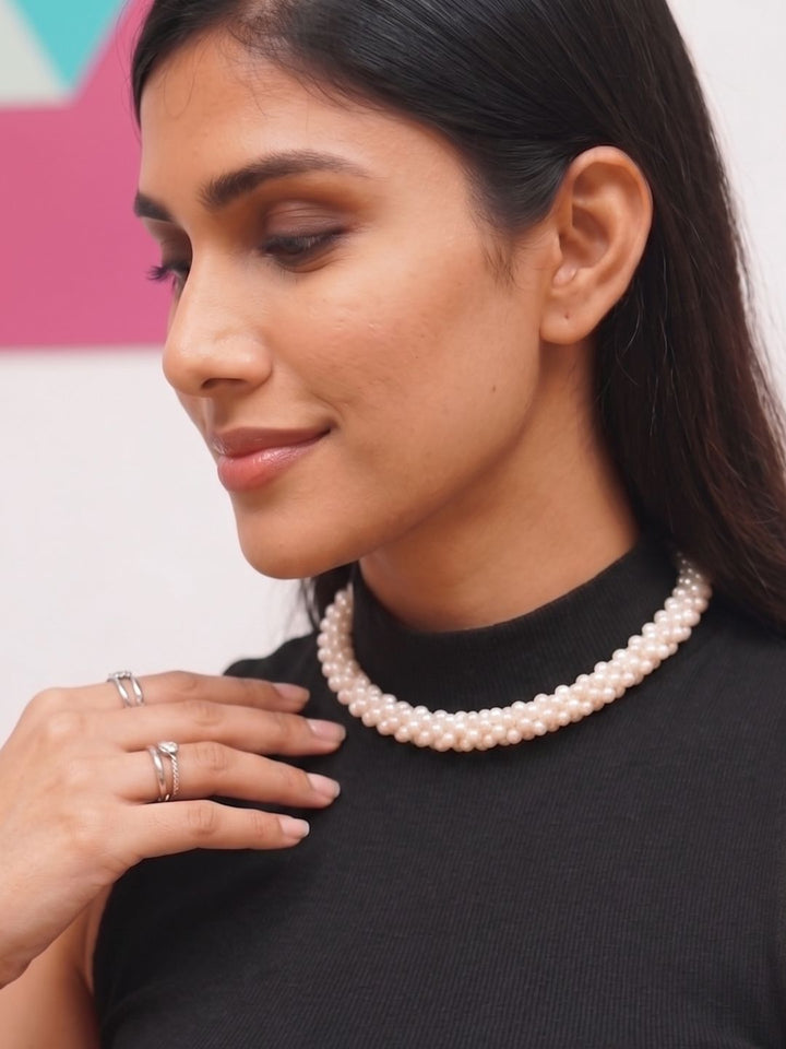 Noor Ivory Crystal Necklace