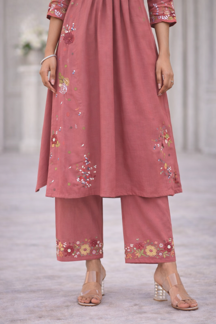 Chandri Rose Embroidered Kurta Pant Set