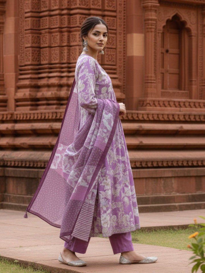 Tejaswi Lilac Floral Suit Set