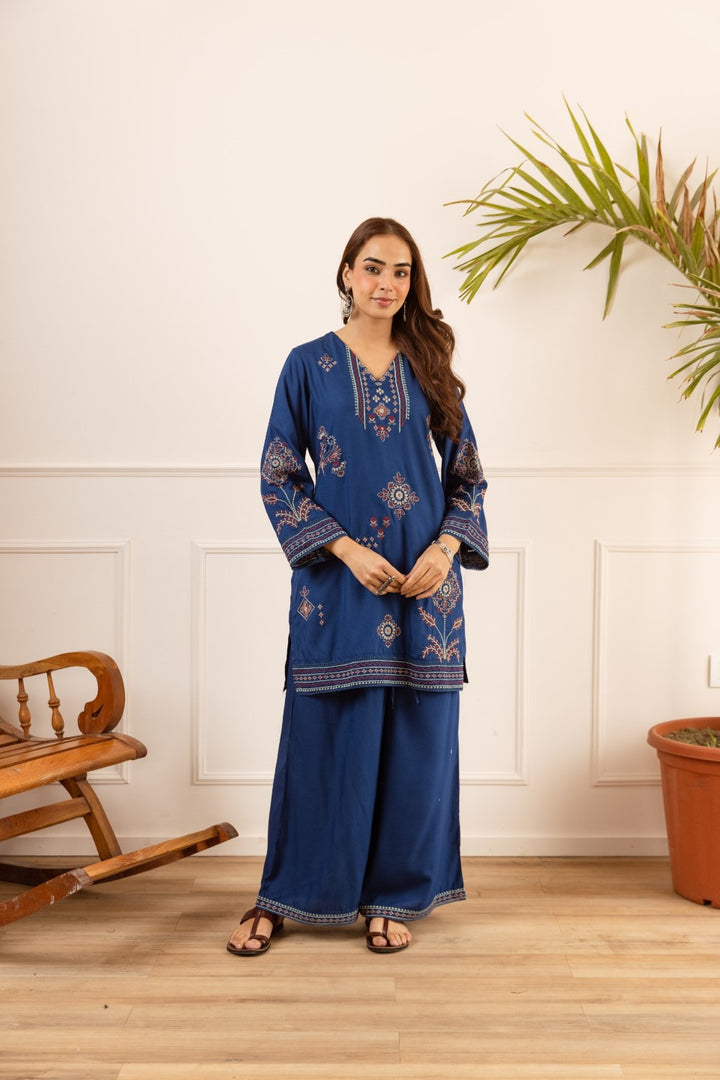 Karen Tufts embroidery cotton co-ord set