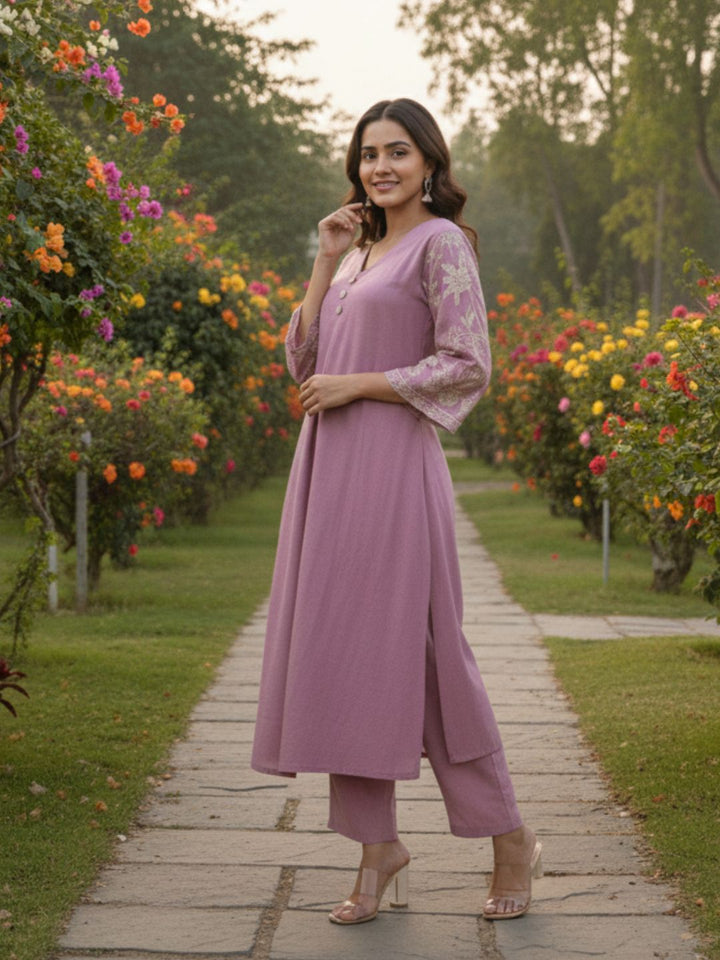 Sumaiya flamingo embroidery kurta pant set