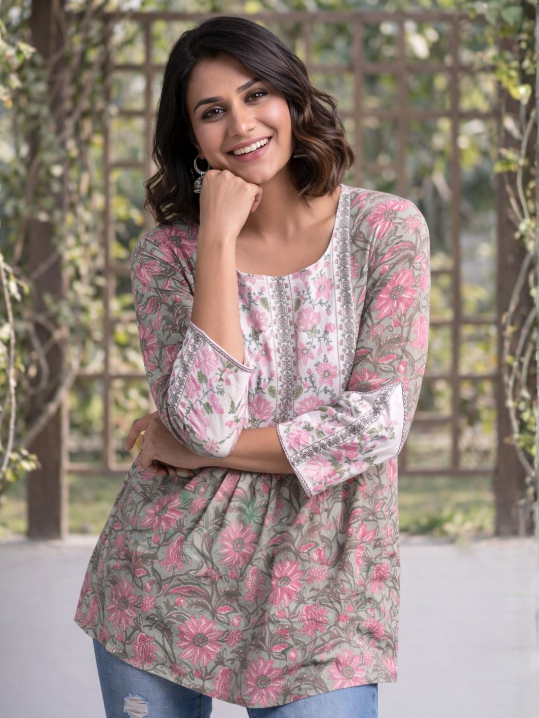Hiya Clay Embroidered Cotton Top