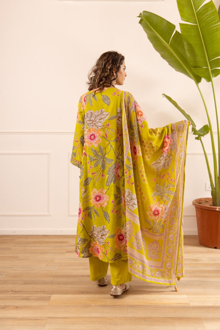 Karen mimosa embroidery cotton suit set