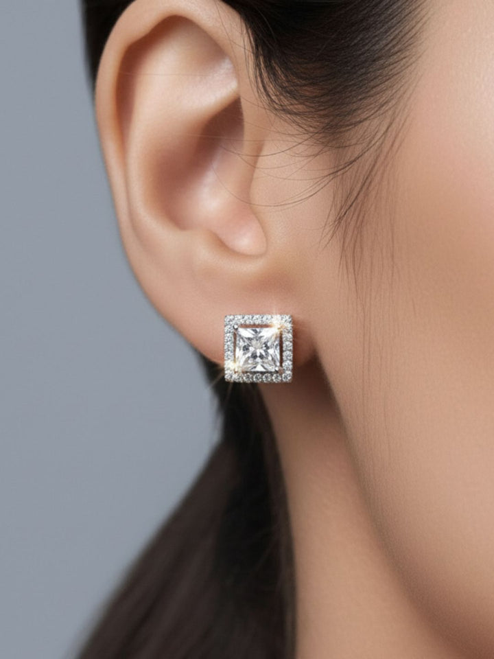 Shama Diamond Earing & Pendant Set