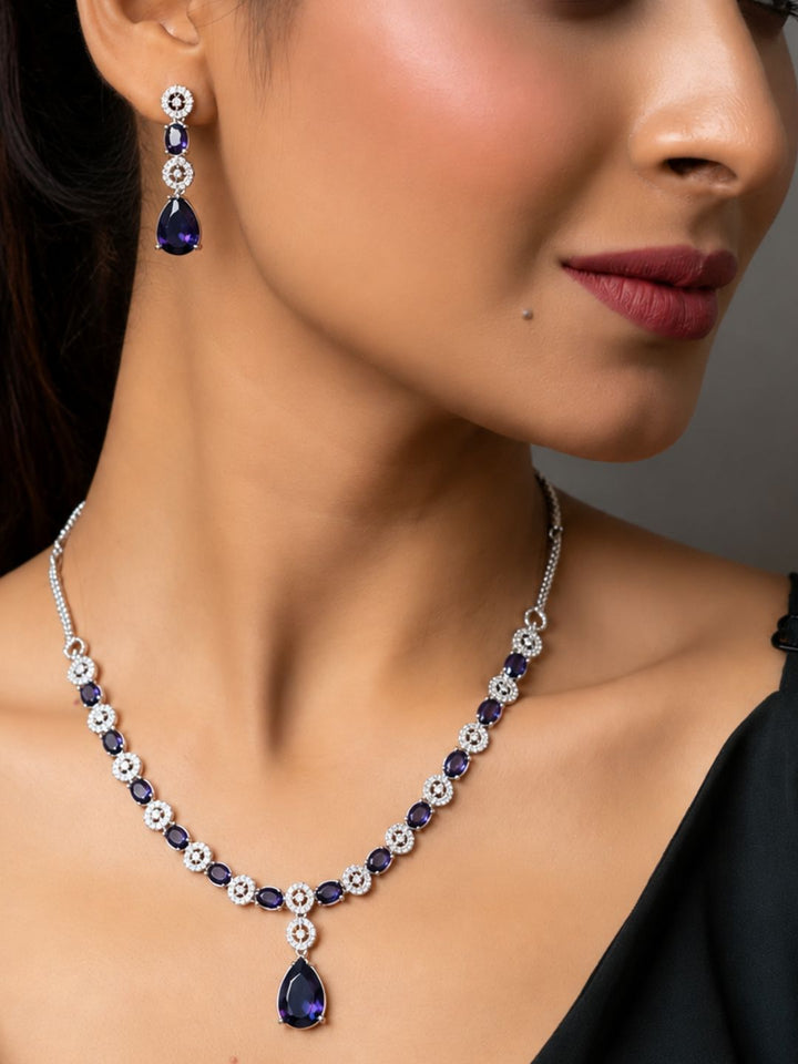 Nayra diamond necklace with earings set