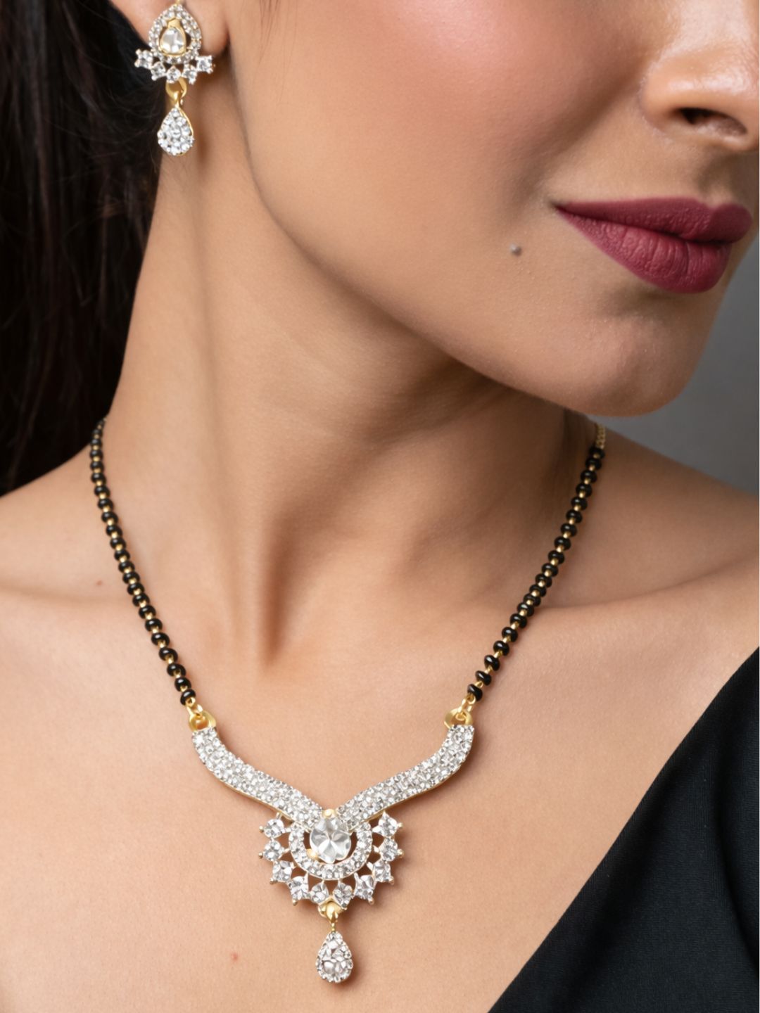 Rivaaz diamond Mangalsutra with earings set