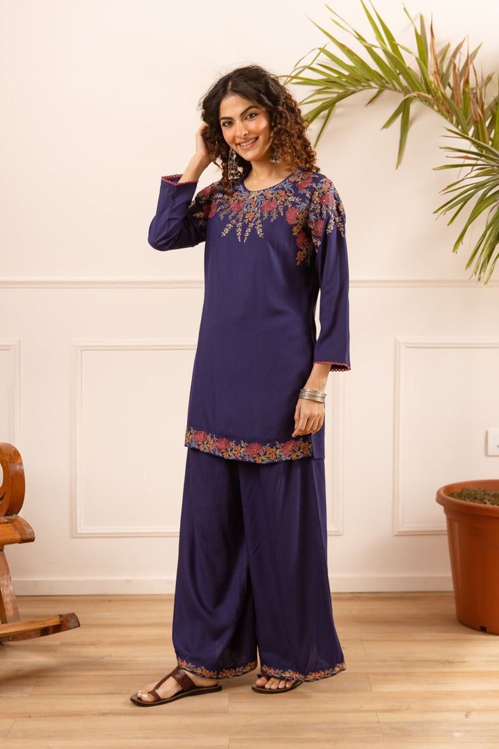 Karen classo embroidery cotton co-ord set