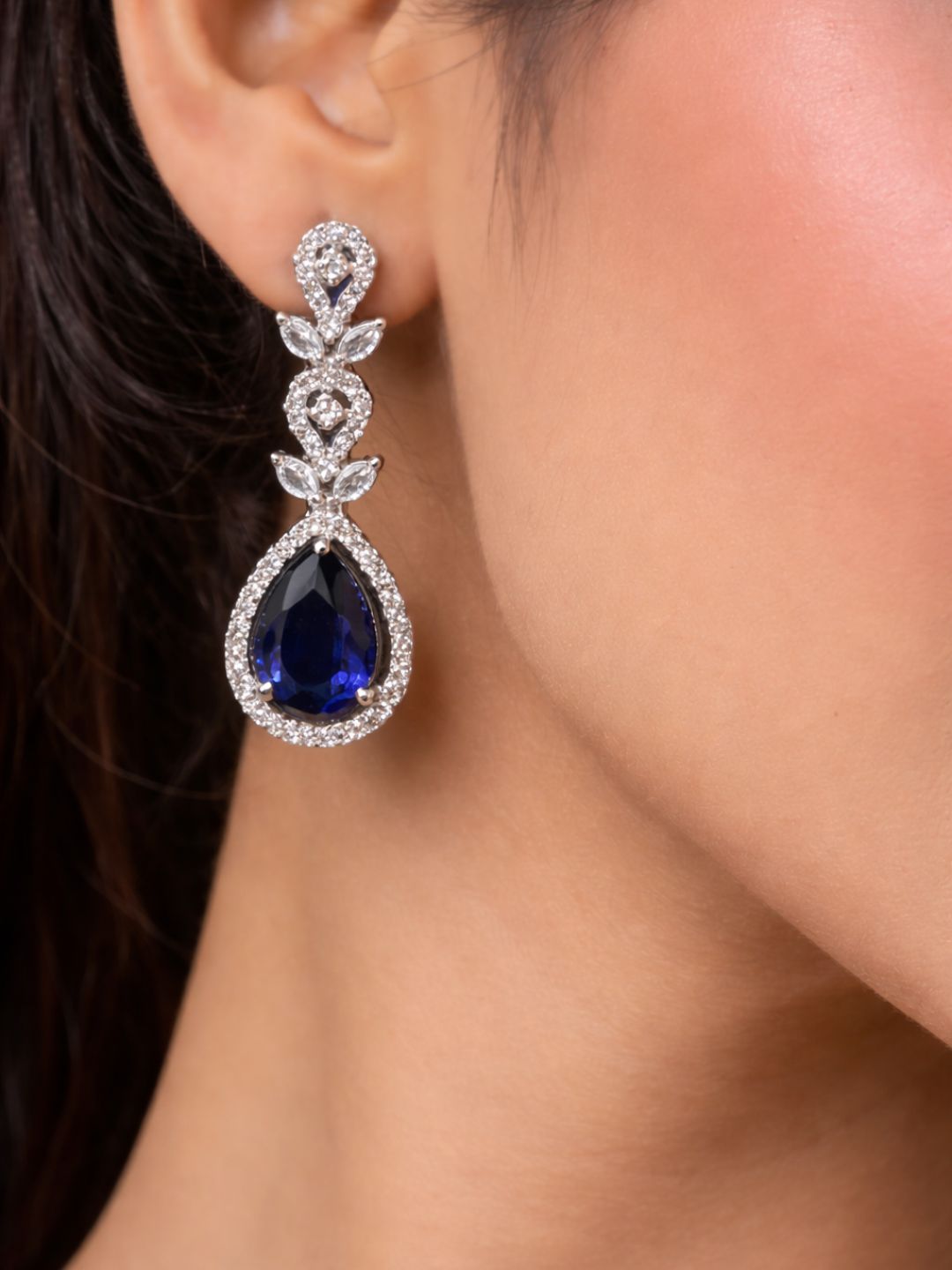 Alankrita Diamond Earings