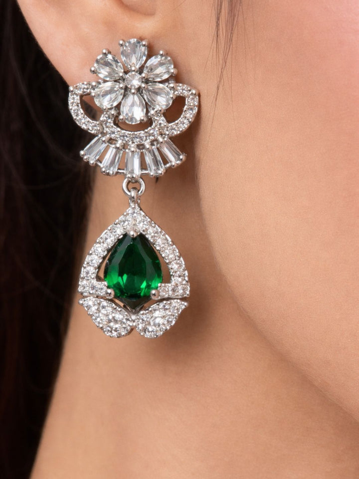 Alankrita Diamond Earings