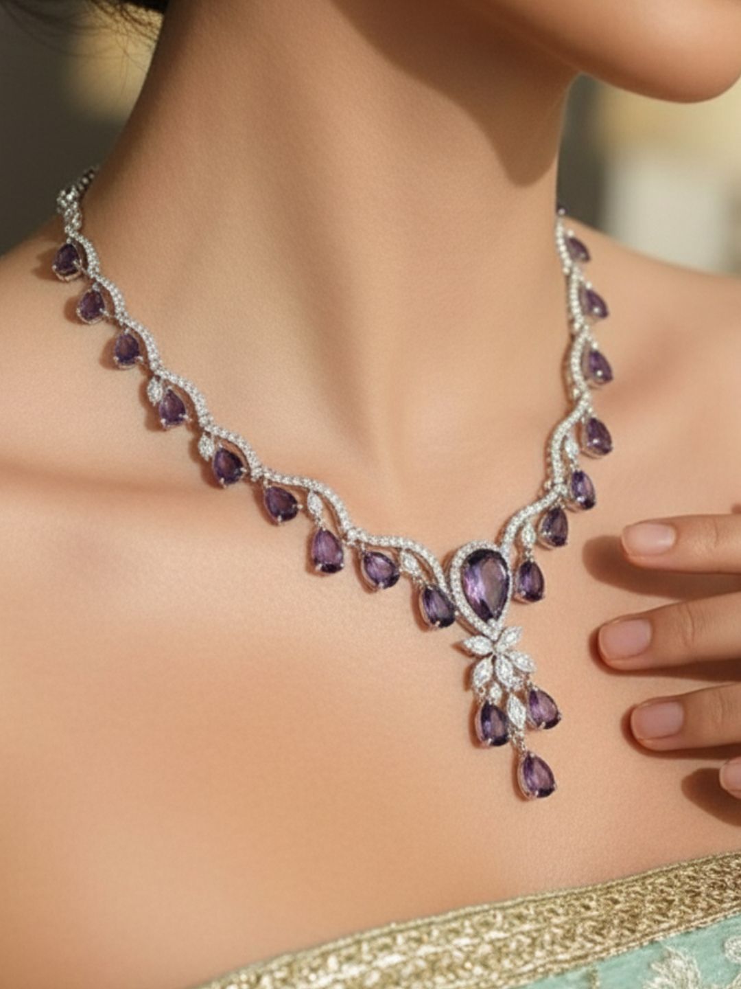 Antaara Diamond Necklace with Earings