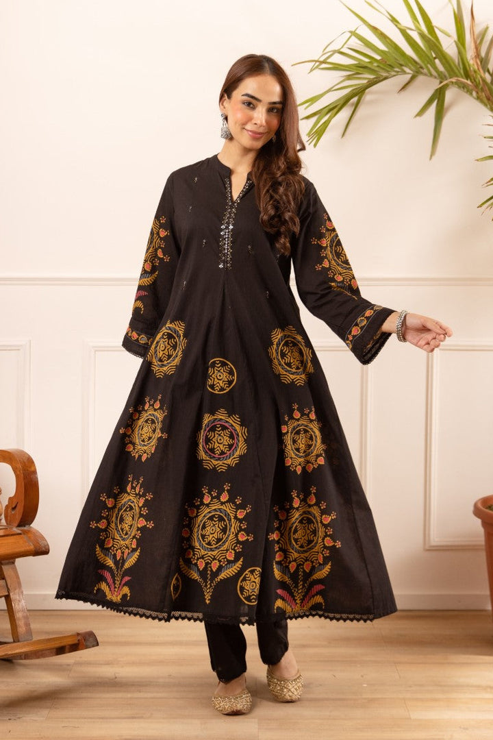 Karen ink printed kurta pant set