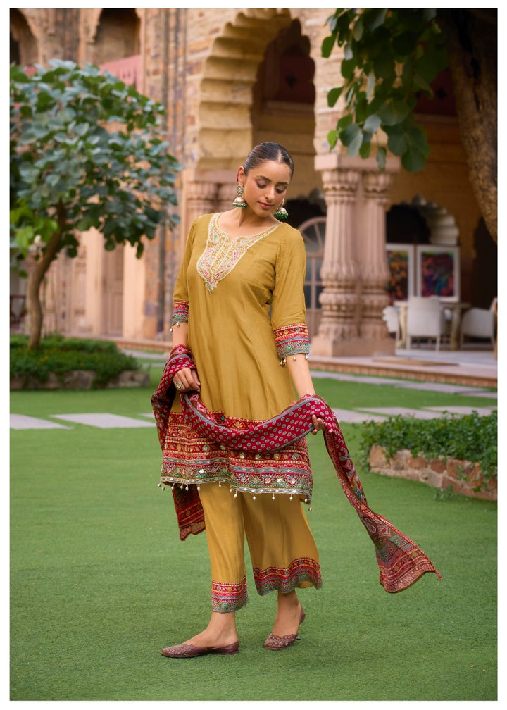 Aster maize full work premium suit set