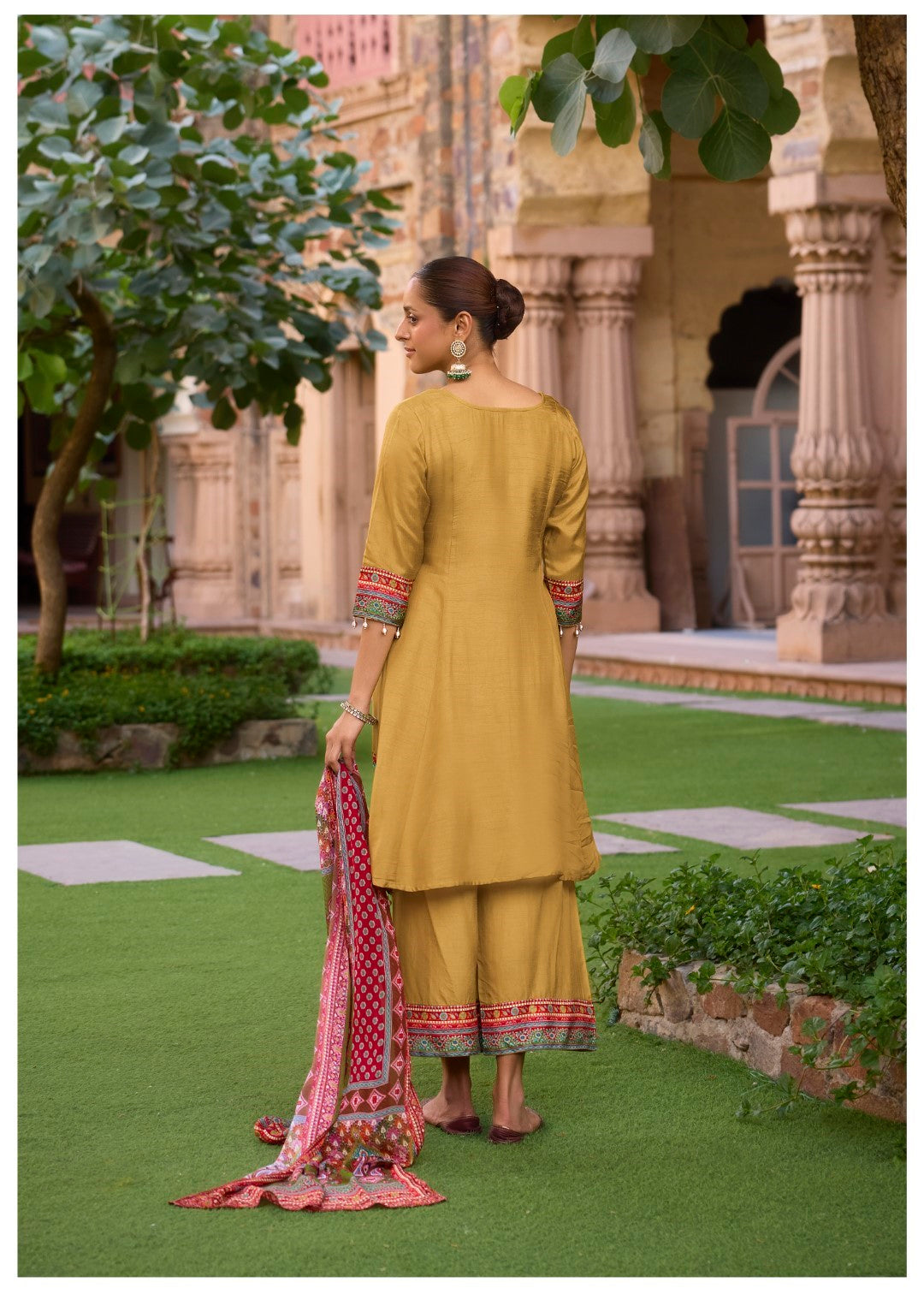 Aster maize full work premium suit set