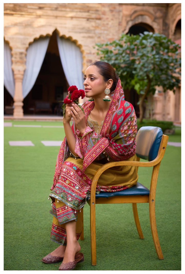 Aster maize full work premium suit set