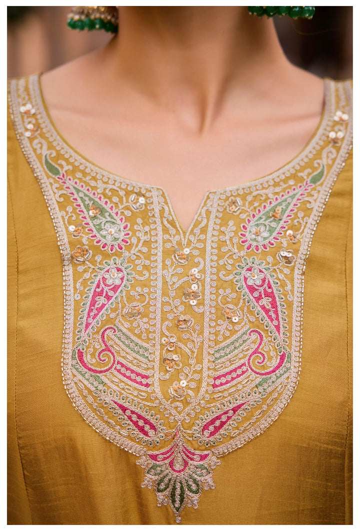 Aster maize full work premium suit set