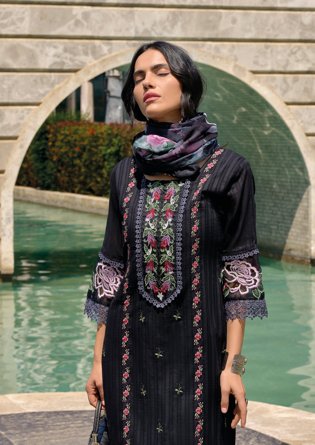 JASHAN ONYX FULL HEAVY EMBROIDERY PAKISTANI SUIT SET