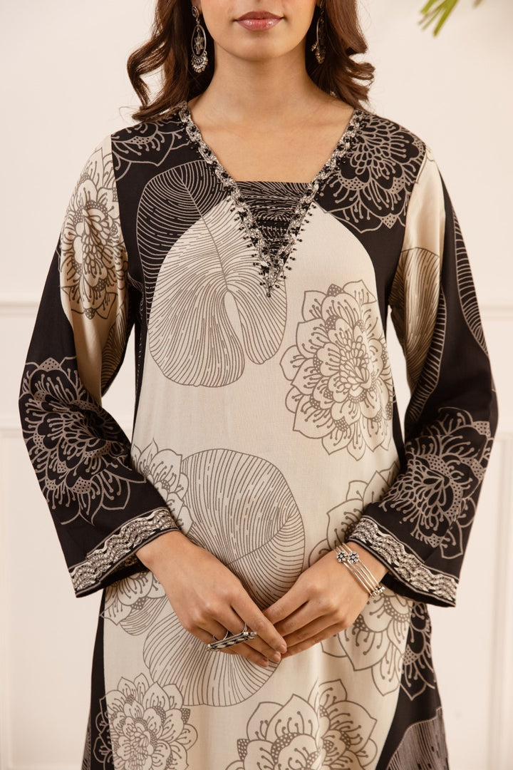Karen void cotton printed kurta pant set