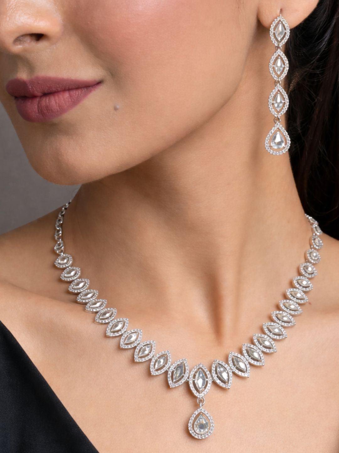 Alankrita Diamond Necklace with Earings