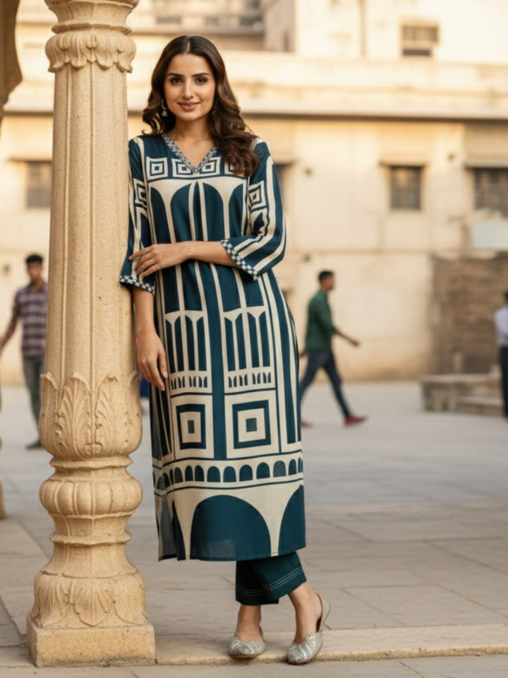 Sargun Teal Digital Printed Kurta Pant Set