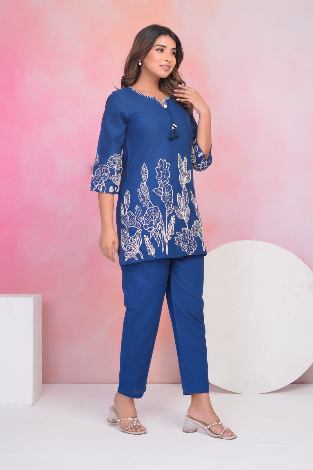 Vaidehi indi embroidery cotton co-ord set