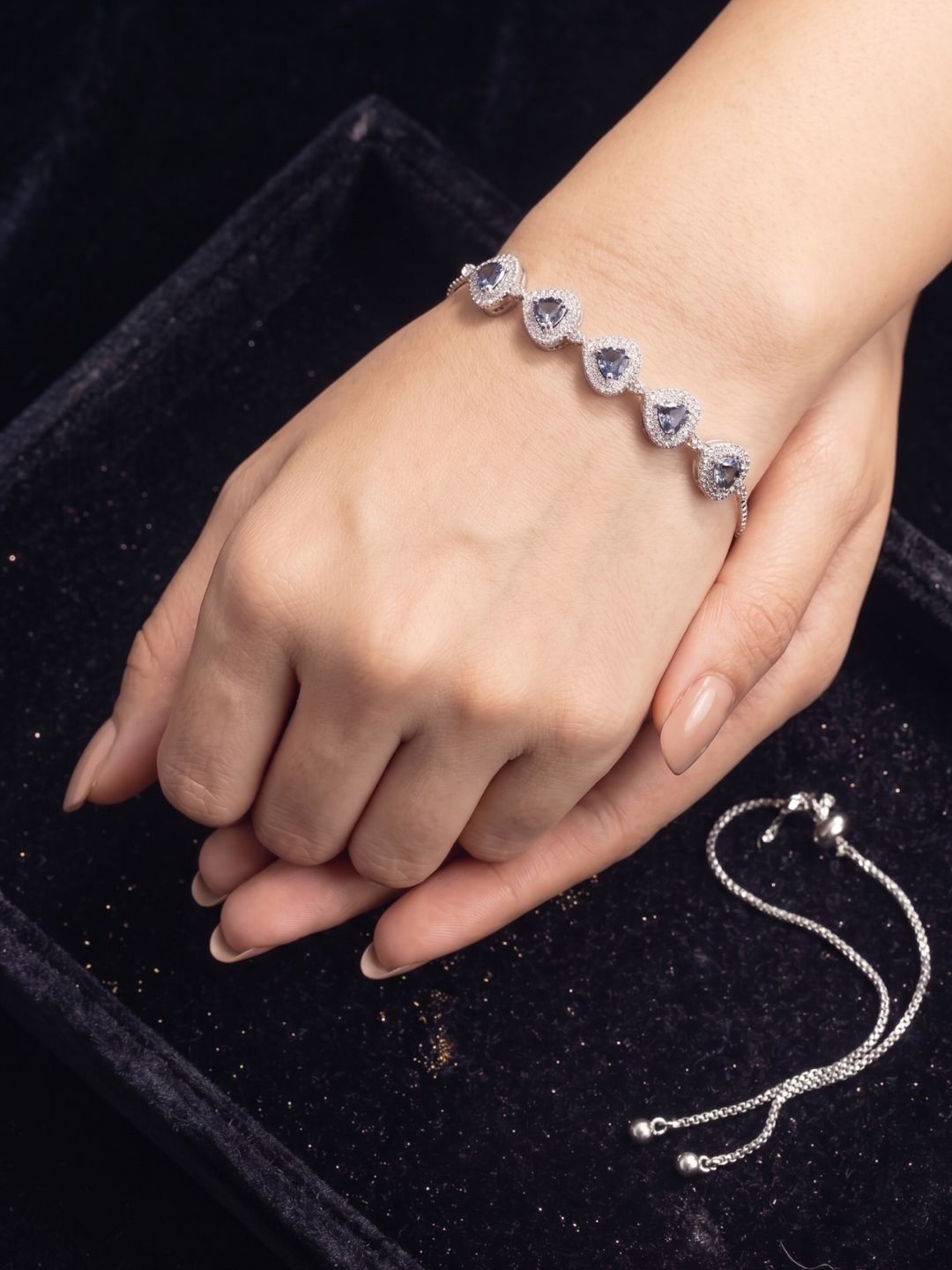 Nayra delicate diamond bracelet