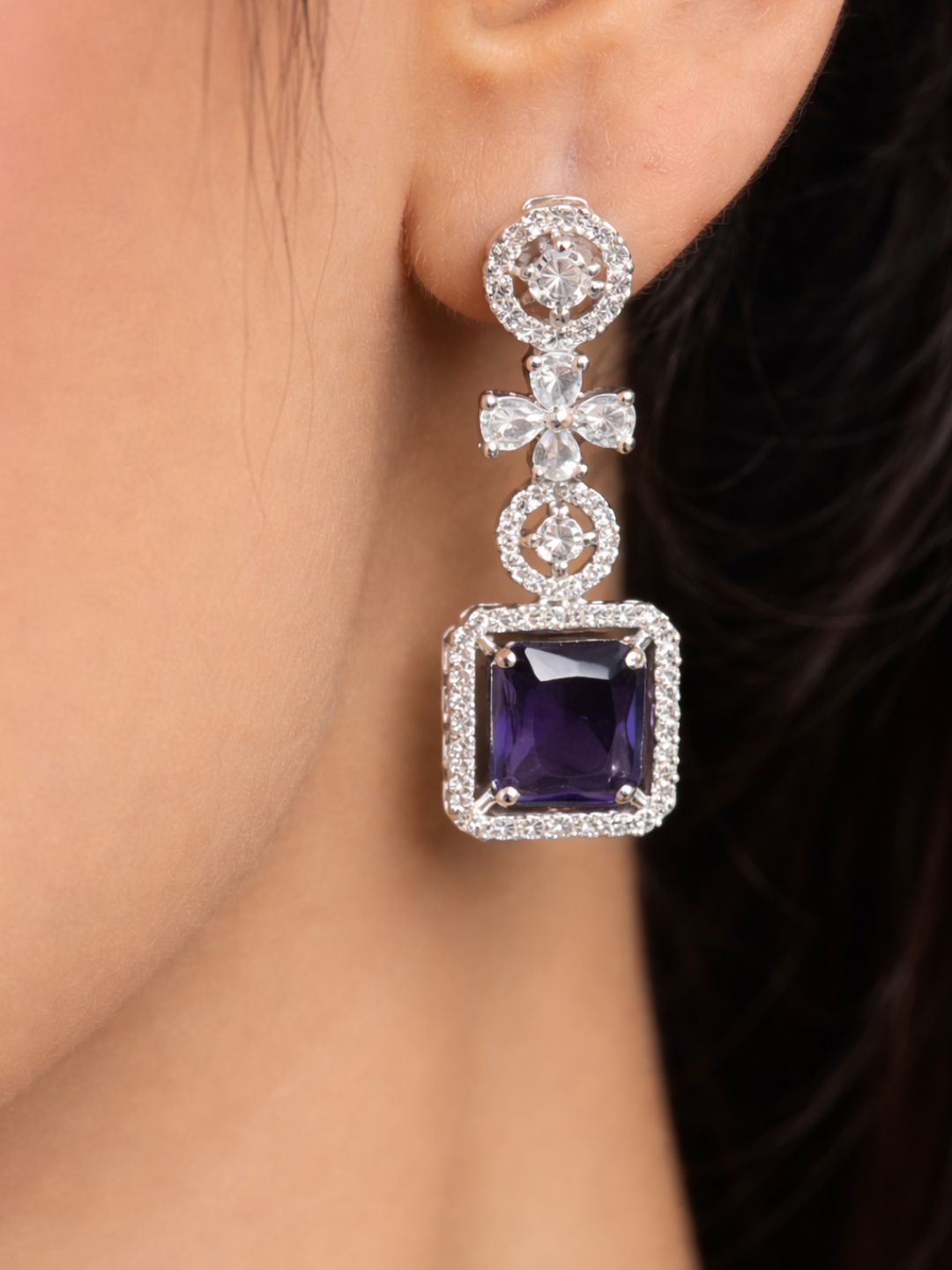 Alankrita Diamond Earings