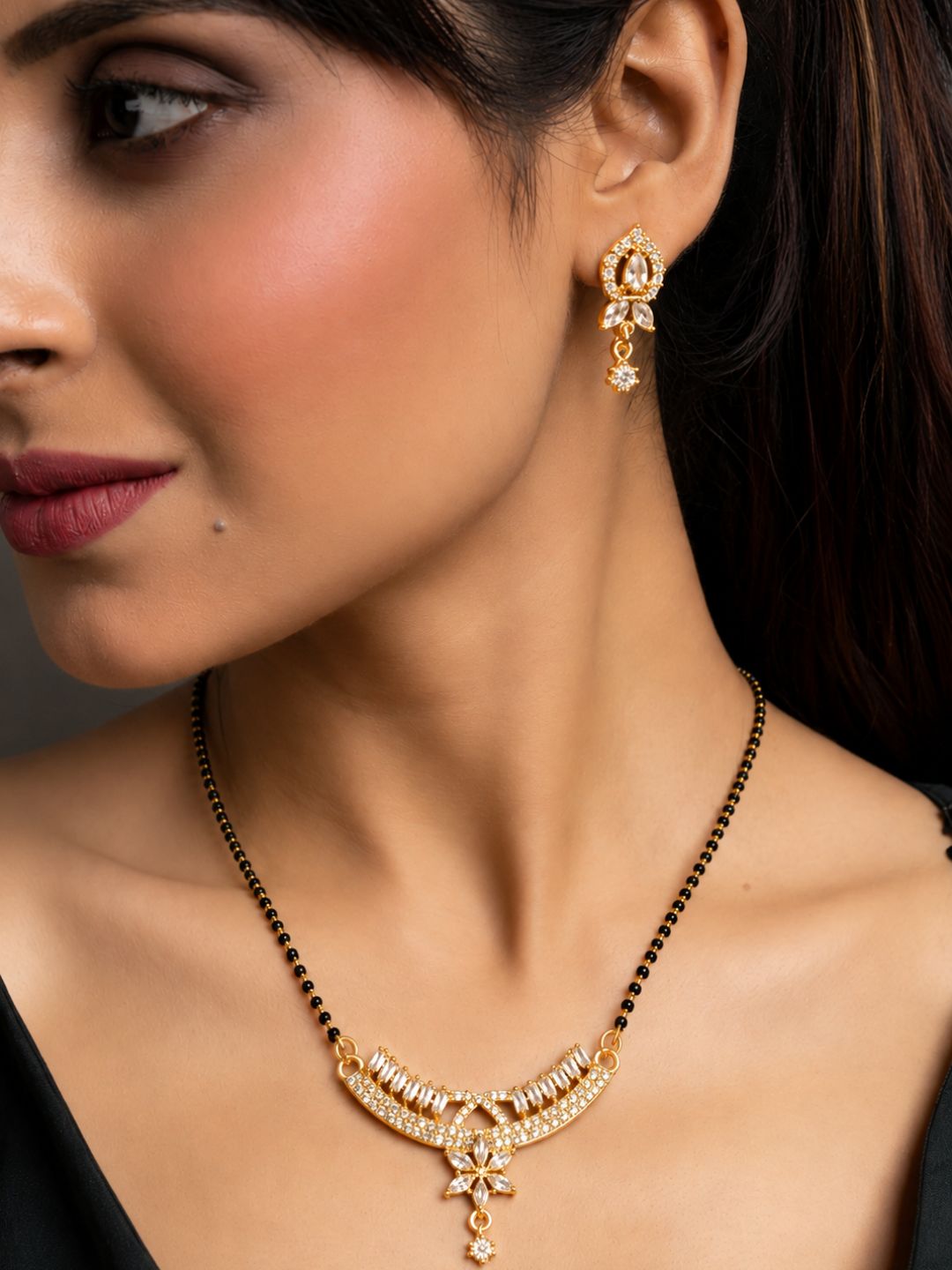 Nayra diamond Mangalsutra with earings set