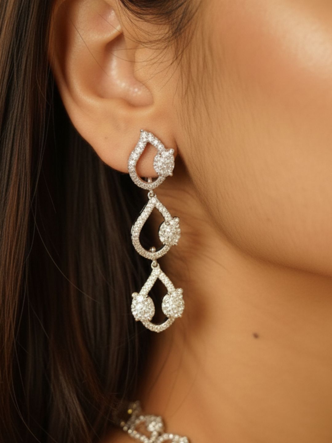 Antaara Diamond Necklace set