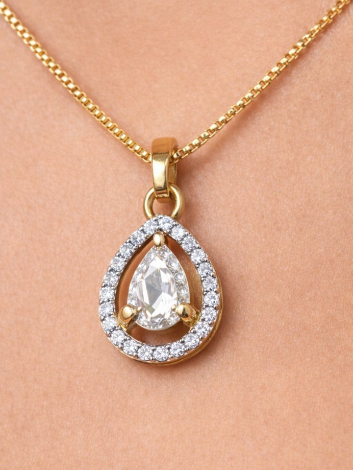 Alankrita Diamond earing & pendant stud