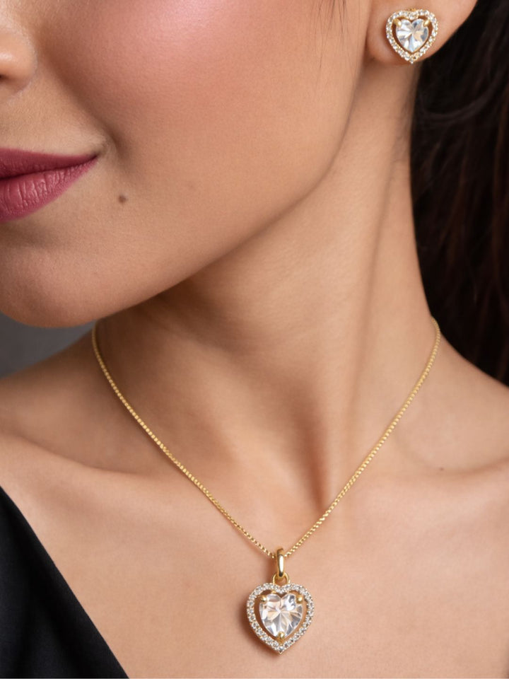 Alankrita Diamond earing & pendant stud