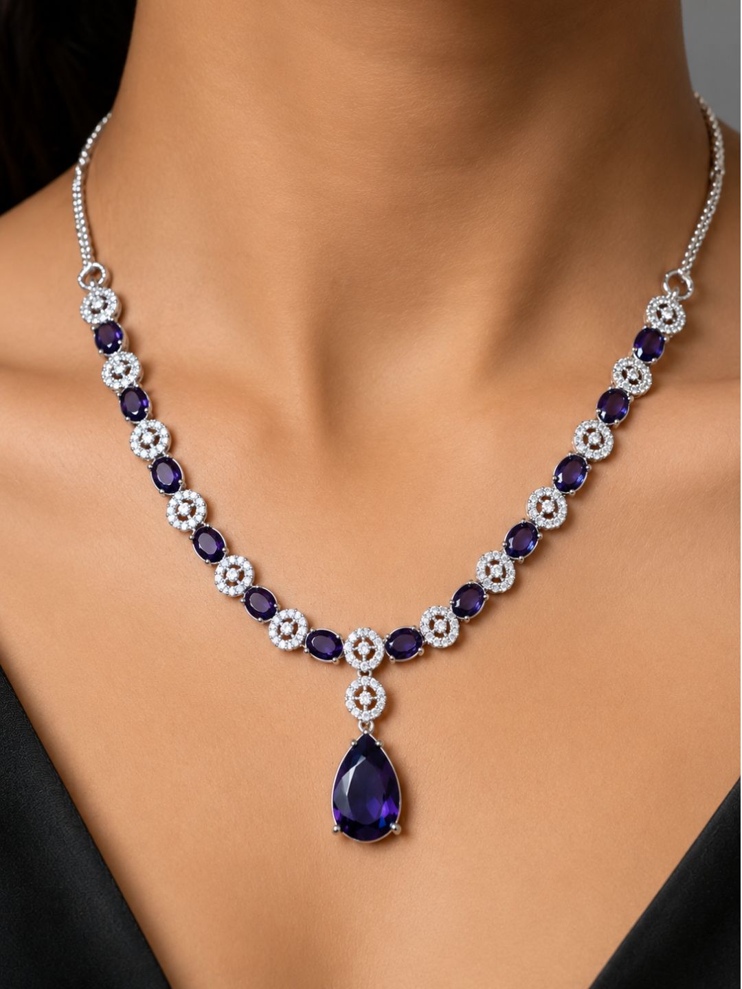 Nayra diamond necklace with earings set