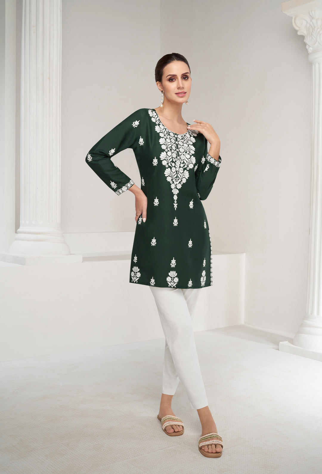 Chetna Fern Embroidery Kurta