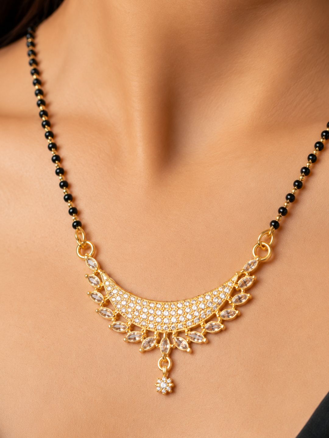 Nayra diamond Mangalsutra with earings set