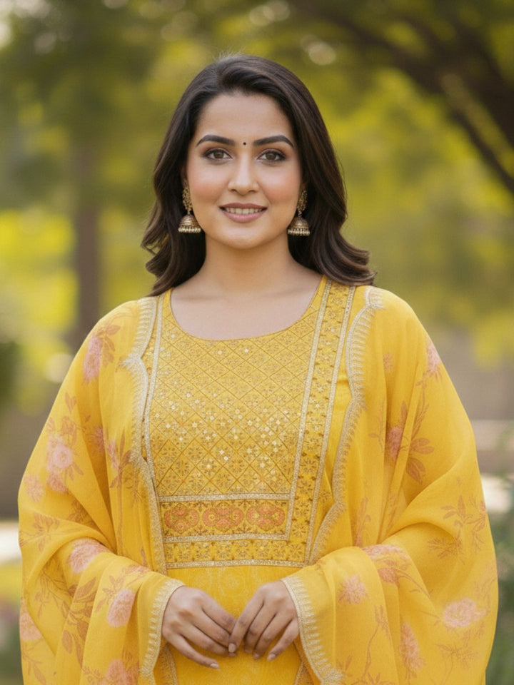 Gunjan Sunflower Cotton Suit Set