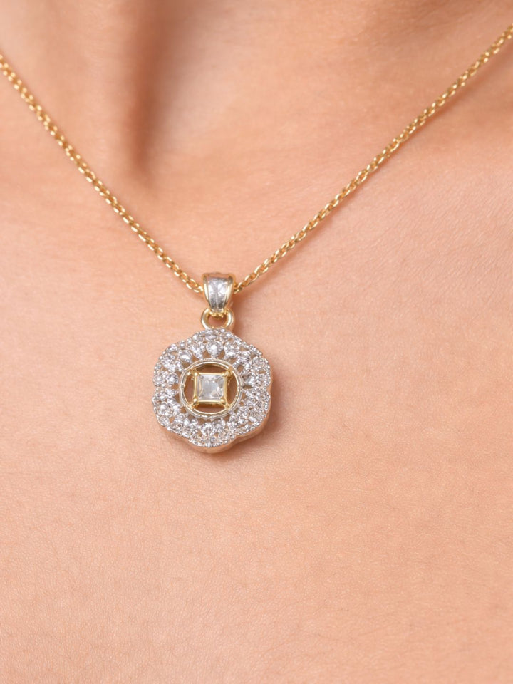 Alankrita Diamond earing & pendant stud