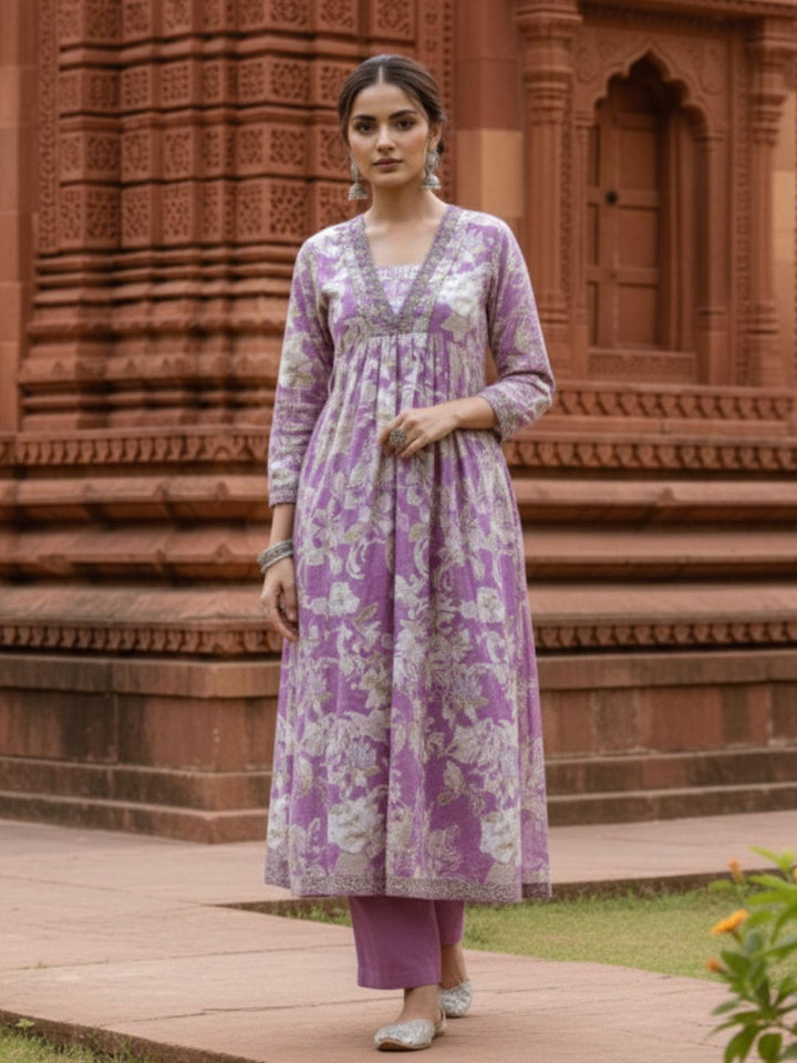 Tejaswi Lilac Floral Suit Set
