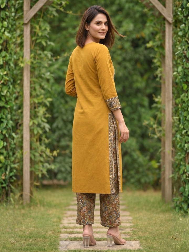 Vairagi Gold Printed Work Cotton Kurta Pant Set