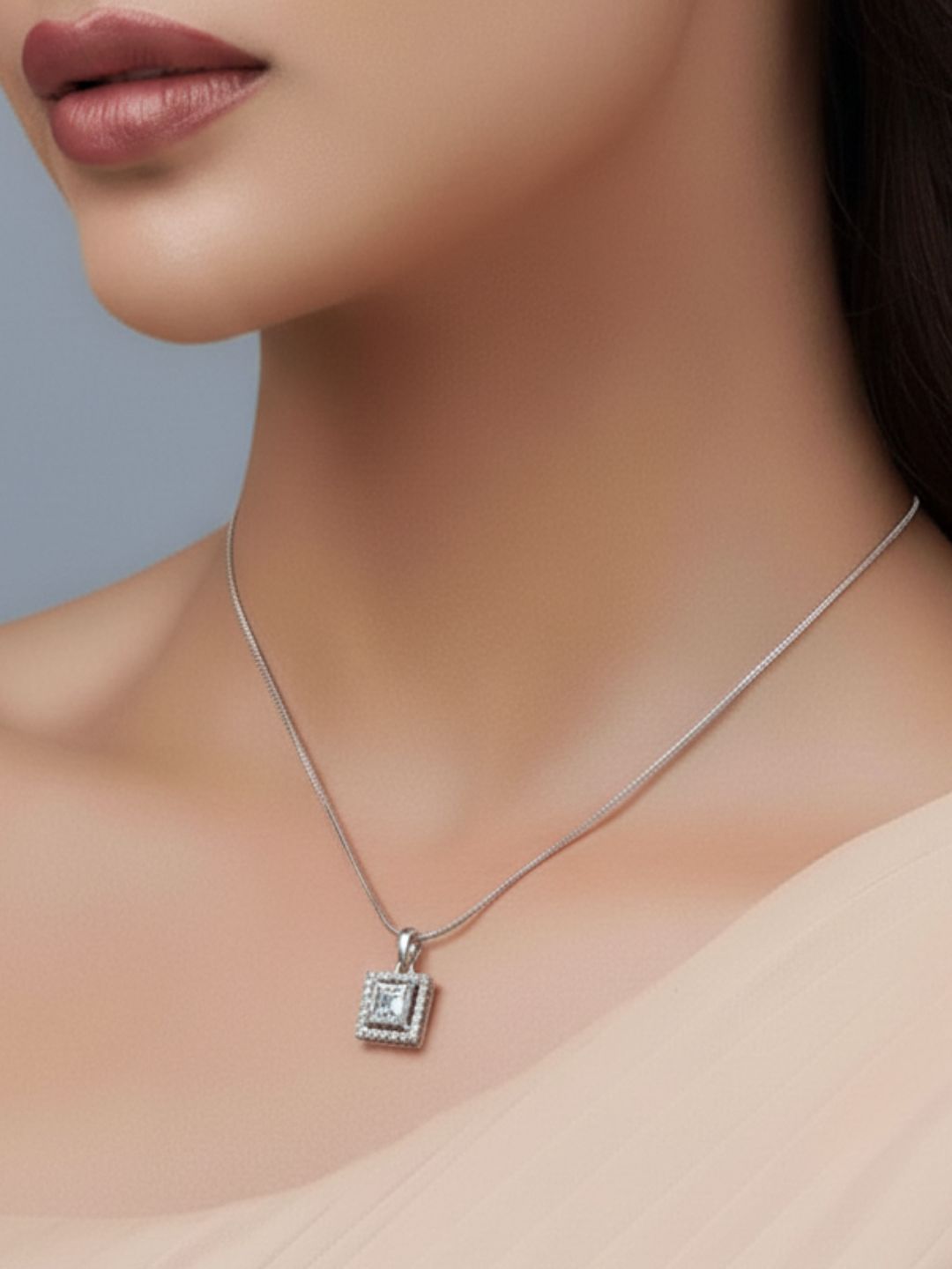 Shama Diamond Earing & Pendant Set