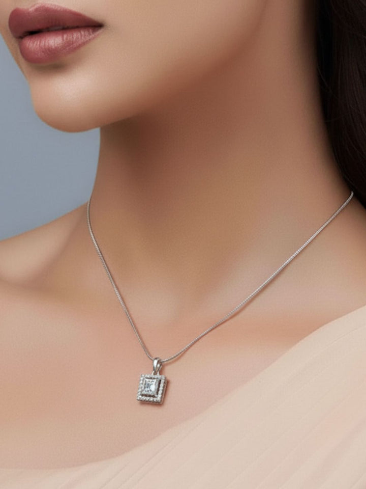 Shama Diamond Earing & Pendant Set