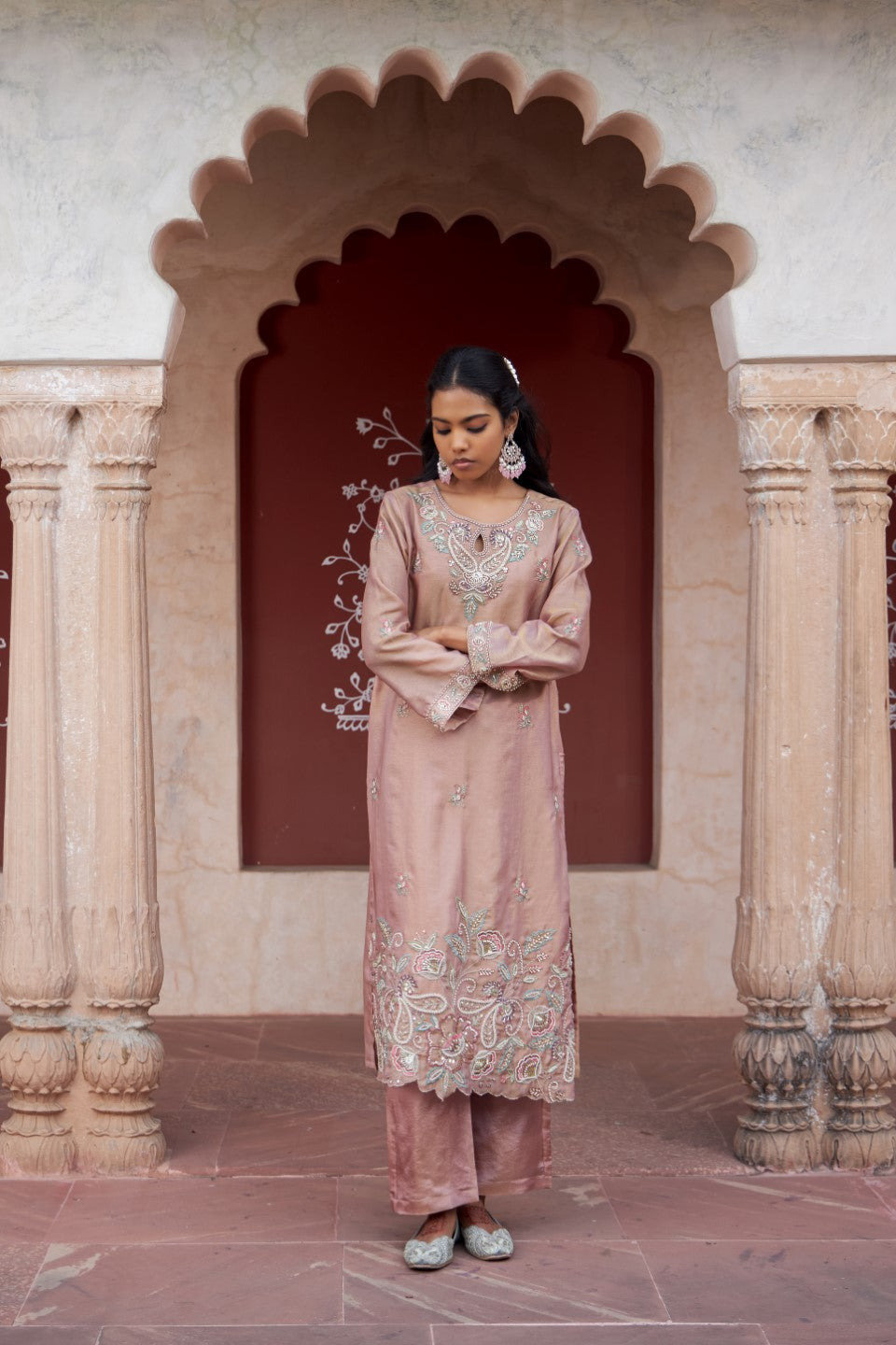 Mihika puce full work suit set